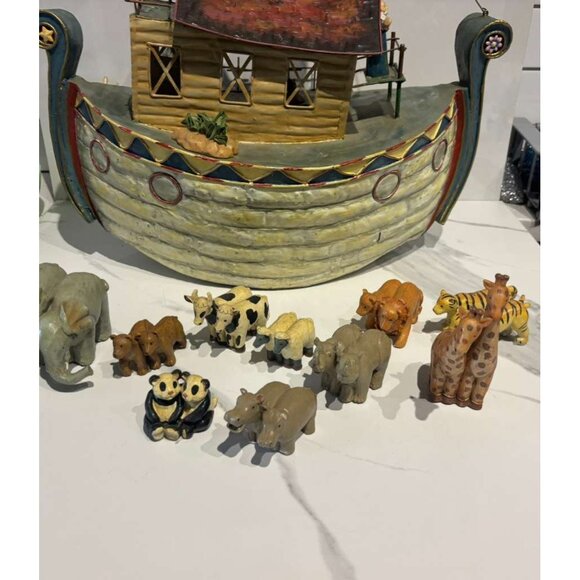 Vintage Handcrafted Iron Noah’s Ark Playset with Animal Figurines Collectible - Picture 5 of 14